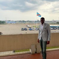 LASTMANSTANDING (@rubuye5) 's Twitter Profile