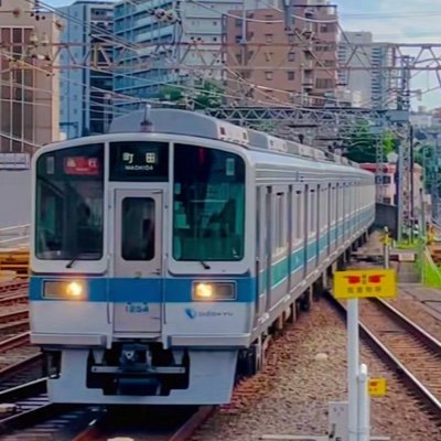 私鉄など/好きな電車は京王と小田急
よろしくお願いします