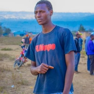 I am James muniu 19years old but in August 12 am reaching 20 on Thursday Ana live in Mai mahiu nakuru county and God bless you all and my family 🙏🙏🙏🙏💓💓💓