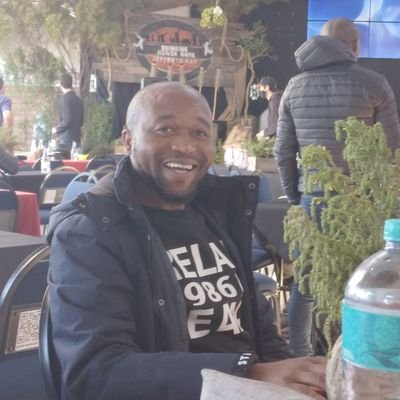 Doc15Siya's profile picture. I'm https://t.co/pTUQGOKJud and intelligent