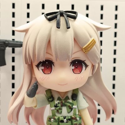 ねんどろいどの写真をかなりマイペースでやっている者です　無言フォロー失礼します  よろしくお願いします　サブアカ @st01476182