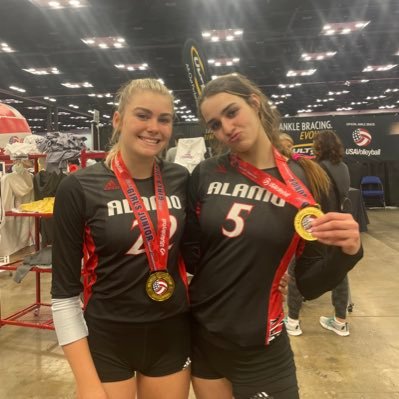 Alamo premier / Davenport Varsity Volleyball / Class of 2025 OH/DS / 5”11/ #5 & #15