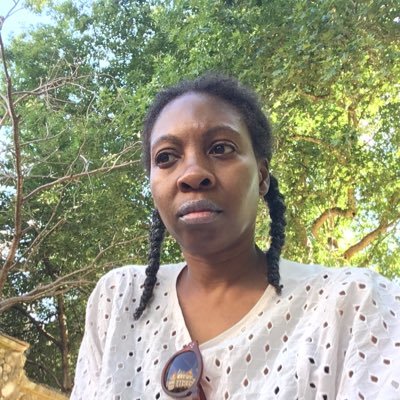 Starting my software developer journey 🚀 #100Devs #BlackTechTwitter 🚴♀️long distance cyclist 🌱vegan 👩🏾💻full-stack developer