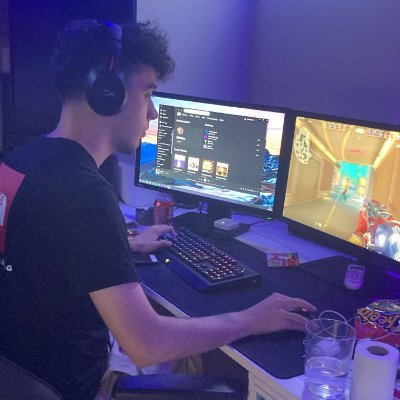 GutiValorant's profile picture. Valorant Player - Immortal  3 500rr
22😈 1/1/2024 Grinding focus and reformed. 
https://t.co/TYLaPzAQnL 🎙️ 📺
https://t.co/nagVySbYyg 📹 🕶️
