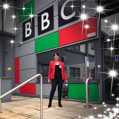‘One of our finest singer-songwriters’ Doug Welch, BBC ‘Straight from the heart’ Gaby Roslin, BBC. Latest Album Are We Angels ⬇️