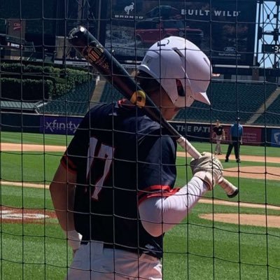 Benet Academy//Class of 2024//White Sox Elite Baseball//5’11 - 180//3.5 GPA