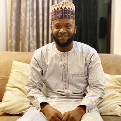 chiromagubio's profile picture. Honesty