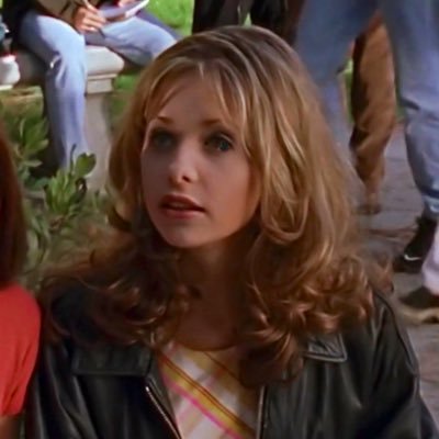 i’m writing stuff about buffy the vampire slayer and virginia woolf— not at the same time • she/her • queer + catholic • msmu 23