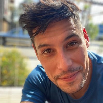 JoaquinTrujillo's profile picture. Café-adicto, Jardineo los fines de semana. 🤘🏼💙❤️