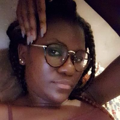 denise_mabom's profile picture. l'unique chouquette❤