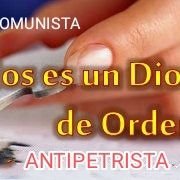 Por la derecha es más derecho...
Voto por el que diga Uribe....El socialismo es estiércol....