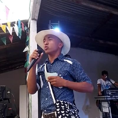 Meraldo Ramos Arias músico tradicional decimero y repentista del pueblo kankuamo