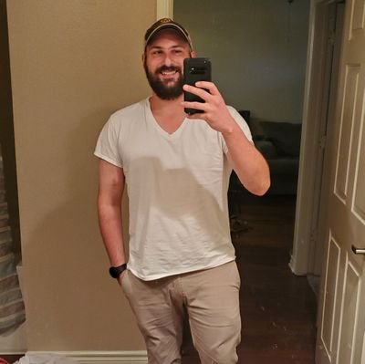 sketchybutcher's profile picture. Guy from Louisiana with some girl from Louisiana