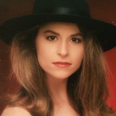 Haleywalk's profile picture. 