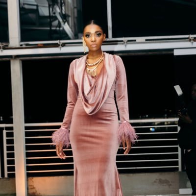 Khumoetsile_30's profile picture. IG: @Khu_moetsile