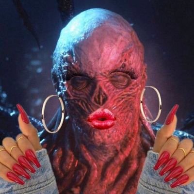 fazithebear's profile picture. Being normal is vastly overrated 🖤
I doodle in my spare time