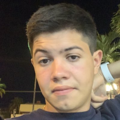 EnzoCau9's profile picture. 