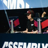Jussi (@jus6cs) 's Twitter Profile