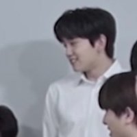 김avocado (@anhthuinatrash) 's Twitter Profile