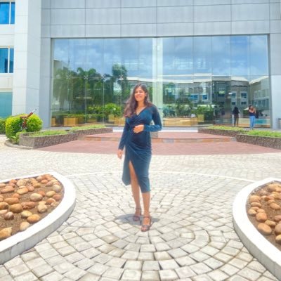 tanvi_bosamiya's profile picture. I am living, where I explore everything 💫