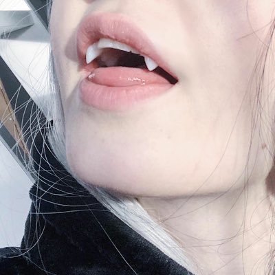 21, vegan
Mia restrictive (DNI if in recovery)
