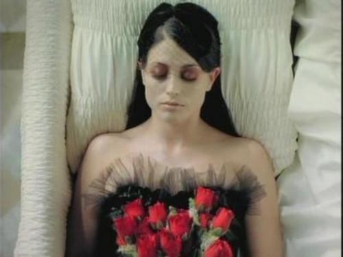 Helena. I'm dead, but living. Dancing through this...place alone. feeling guilty is a habbit of mine. I'm recklessly in love with @NotBobBryar