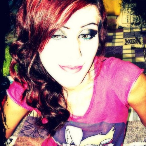 zarioozee's profile picture. WeLl im zArIi .. n lovE ma AtTitudE ..N im FamouS cuz Of Ma HateRs ...