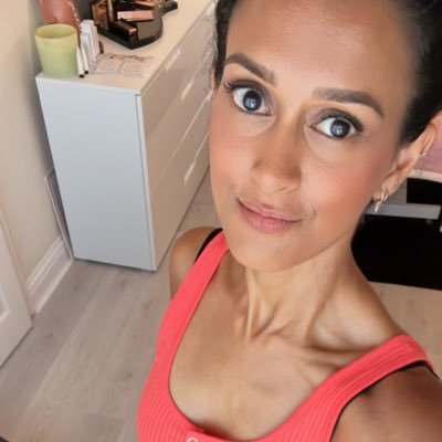 @anishabrowart