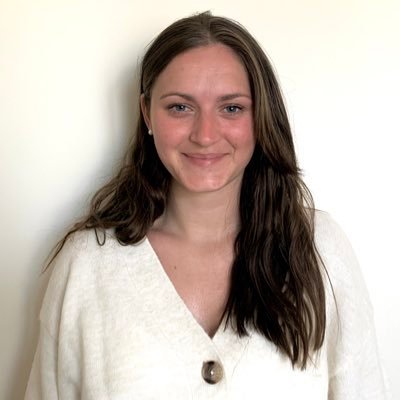 🚀 Social Media Manager | 👩🎓 Graduate @MBADMB with @HUBInstitute | French - English #InsideDigitalRevolution ⚡
