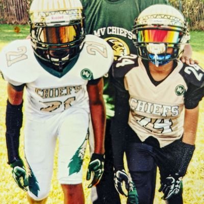 Rutgers Alum; Oxon Hill HS Alum

Father/Coach to:
Xavier Rivers - 2024 Edge Yale commit
Aaron Tank Rivers - 2027 ATH - Northwest HS