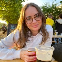 Ruth Lowe (@ruthmlowe) 's Twitter Profile Photo