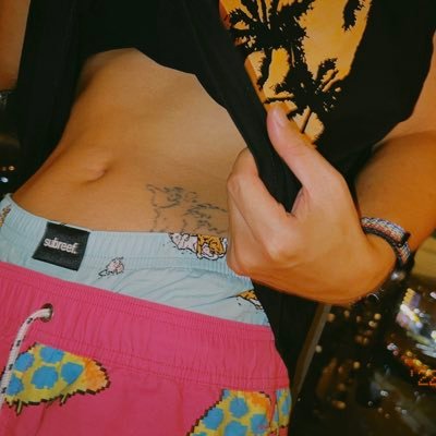 fffffyrsf's profile picture. S T