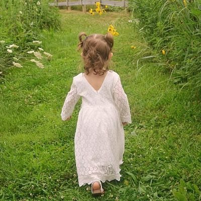 madchatter_420's profile picture. Mom🌊Wife🌊Grandma 🌊Liberal🌊 Resist🌊Harris/Walz2024 🌊 BLM ✊🏿✊🏻✊🏽✊ 🌊 LGBTQ+ Ally 🏳️‍🌈🌊FREE Mom Hugs 🌈🖤She/her