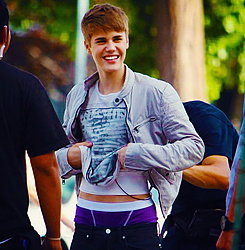 UkLovesBiebsx's profile picture. i love @justinbieber, hes my everything.. i went to manchester on the 21/3/11, my dream finally came true, i didnt get to meet him but ilovehim3