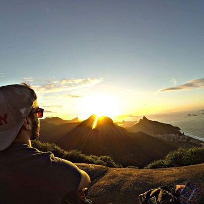 LuizF0101's profile picture. cada cachorro que lamba sua caceta