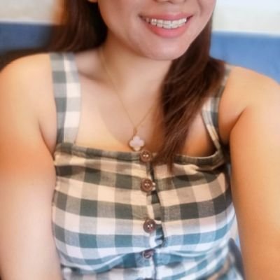 myrajanina's profile picture. 