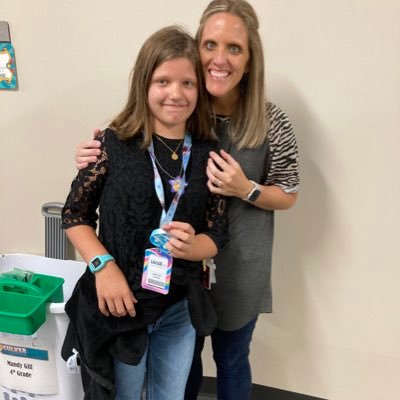 HopeMcNeil007's profile picture. Wife, daughter, mommy, teacher