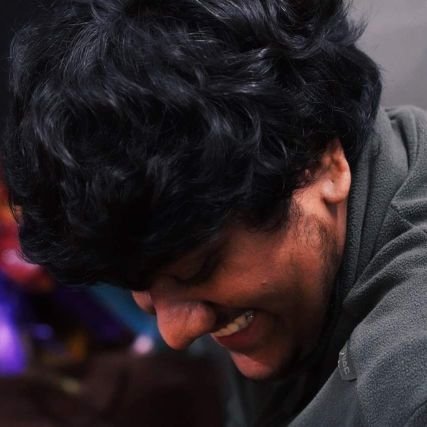 unfollowsarthak's profile picture. 