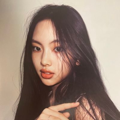 hyenniee's profile picture. newjeans #혜인