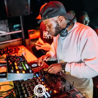 Instagram: @natmunyadj #techouse #deephouse #deeptech #minimal #MUFC #festivals #natmunya