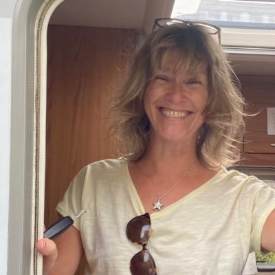 Event host, all-life coach @NickyMarrCoach, @highnewsmedia columnist & broadcaster. Cycling, swimming, food/drink, friends/family, & motor-home adventures.