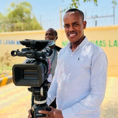 Filmmaker, Photo and Video grapher , @Hornconnect Bay Regional Director and camera operator | 
former correspondent  at @radioErgo , and @goobjoognews