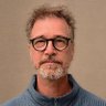 DanWilsonMusic's profile picture. Singer/songwriter/painter; Someone Like You, Not Ready to Make Nice, Closing Time; Semisonic, Trip Shakespeare.
Listen to "good night, los angeles" here: