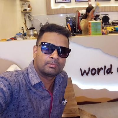 VIKASHS73556978's profile picture. Business