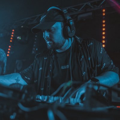 🎙️ Presenter of @bbcintroducing in Kent. • 🎥 Multimedia Production Manager. • 🎧 DJ. Voice over.