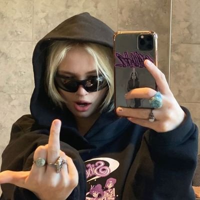 petuniacp's profile picture. szukam tatusia który mnie będzie podduszal, a najlepiej to gdyby mnie udusil bo zyc mi sie nie chce zbytnio