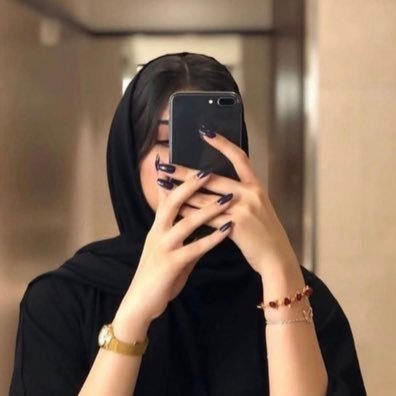 أكرمني ب اكتفآء الذآت يّ الله ، وجمّلني ب آتزآن العقل وآكفني شر سوء الظنون .. ا 🇰🇼