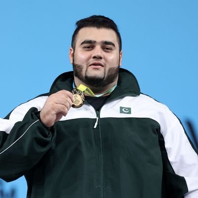 Professional Weightlifter of Pakistan. @birminghamcg22 Gold medalist.