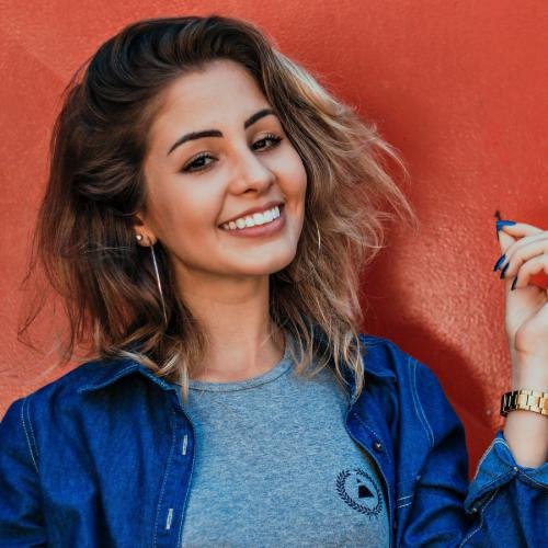 CristinaEstherO's profile picture. 