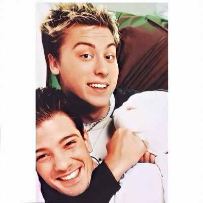This fan account is based on my favorite members of @NSYNC, @lancebass & @JCChasez 🎼🌈❤ | Run by @chelseaoffor | Believe in #bassez supremacy 🛐